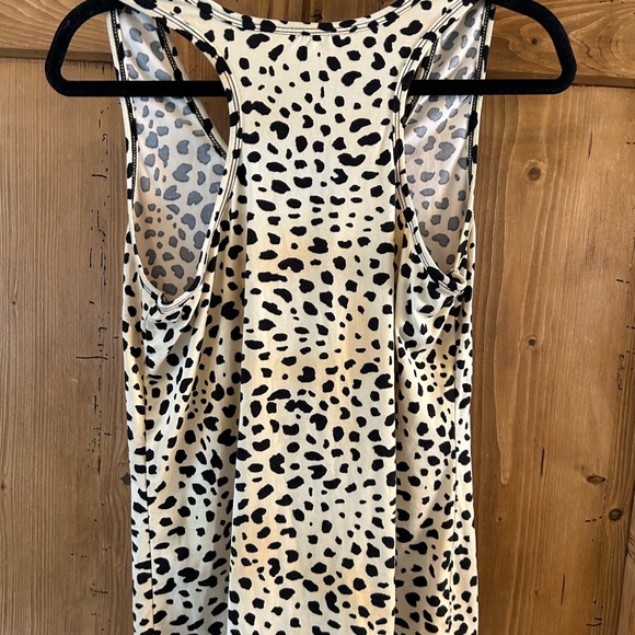 Beautiful leopard print tank size small/medium - Picture 2 of 2